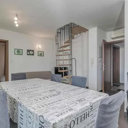 Apartment In - Insel Krk 54169 *